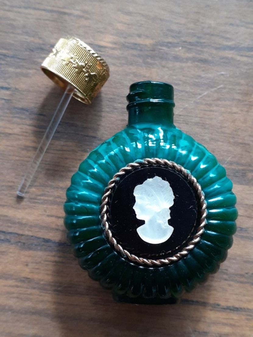 Flaconi: Antiker Parfümflacon Glas Cameo – Usato da Mörschwil venduto da wunderkiste44 2