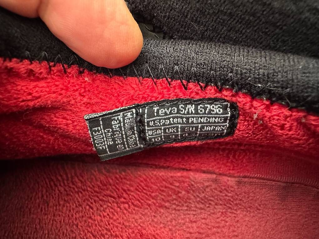 Scarpe da uomo: Schuhe Teva Gr. 43 – Usato da Basel venduto da Chregu07 1