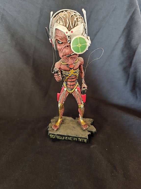 Neca Statuette: NECA Somewhere in time Wackelkop, Sammelfigur – Usato da Stetten AG venduto da butcher_phil