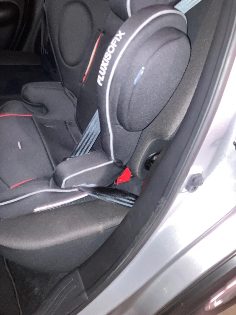 Sièges auto: Kindersitz für Auto – D'occasion à Zürich par SimoneK01 5