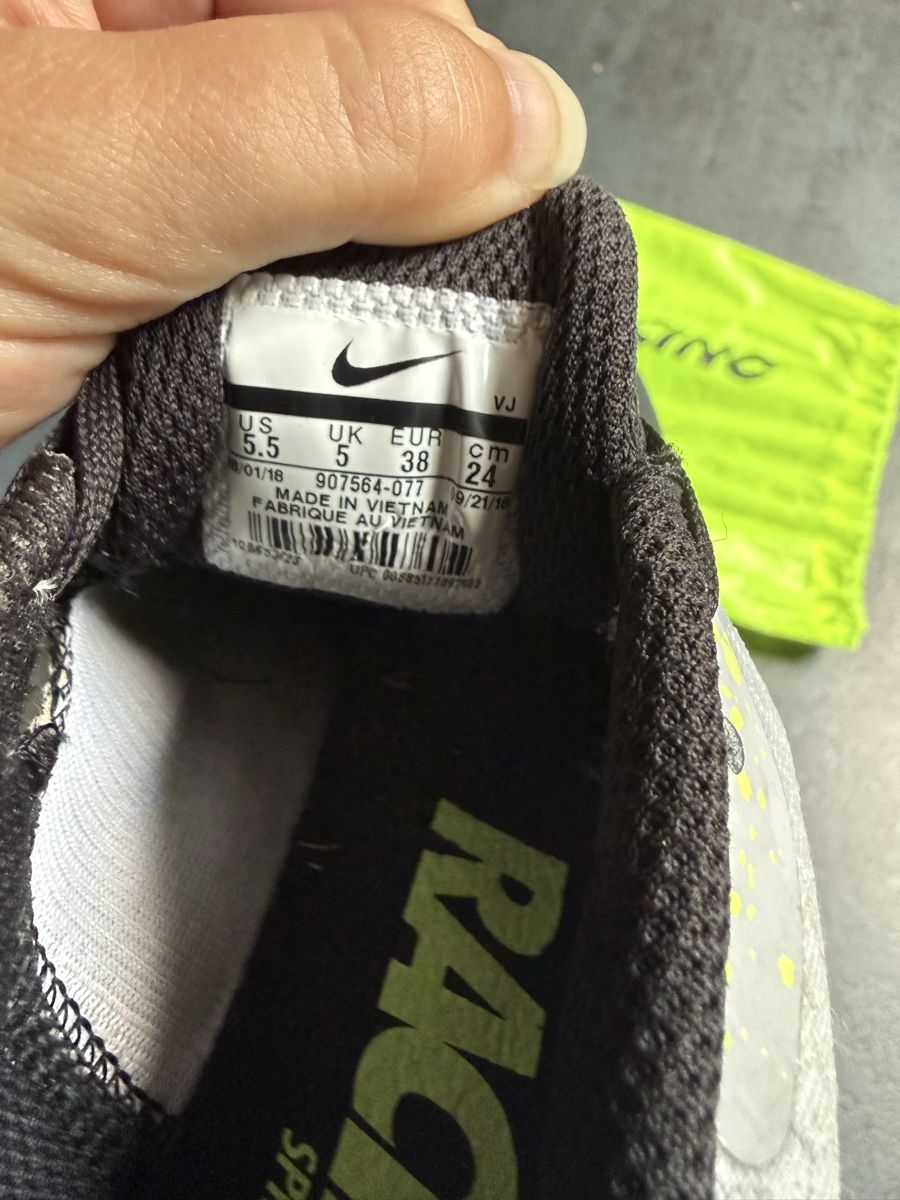 Nike Scarpe da uomo: Nike Nagelschuhe Sprint Grösse 38 – Usato da Bolligen venduto da lee_orange 2