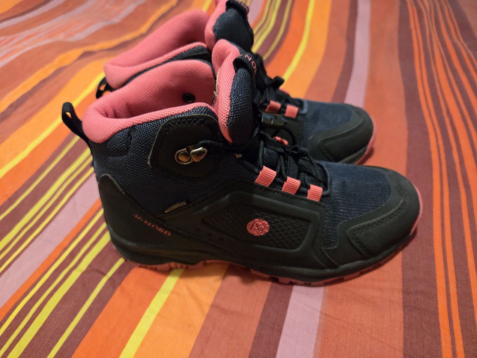 46 Nord Schuhe für Mädchen: 46 Nord Kinder Wanderschuhe gr 35 – Gebraucht aus Zürich von MariaPu25