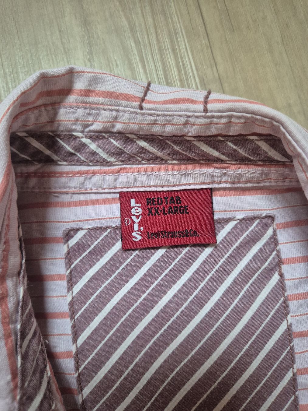 Lotti di vestiti: 2 Levis Hemden Grösse XXL – Usato da Kollbrunn venduto da guernsey11 3