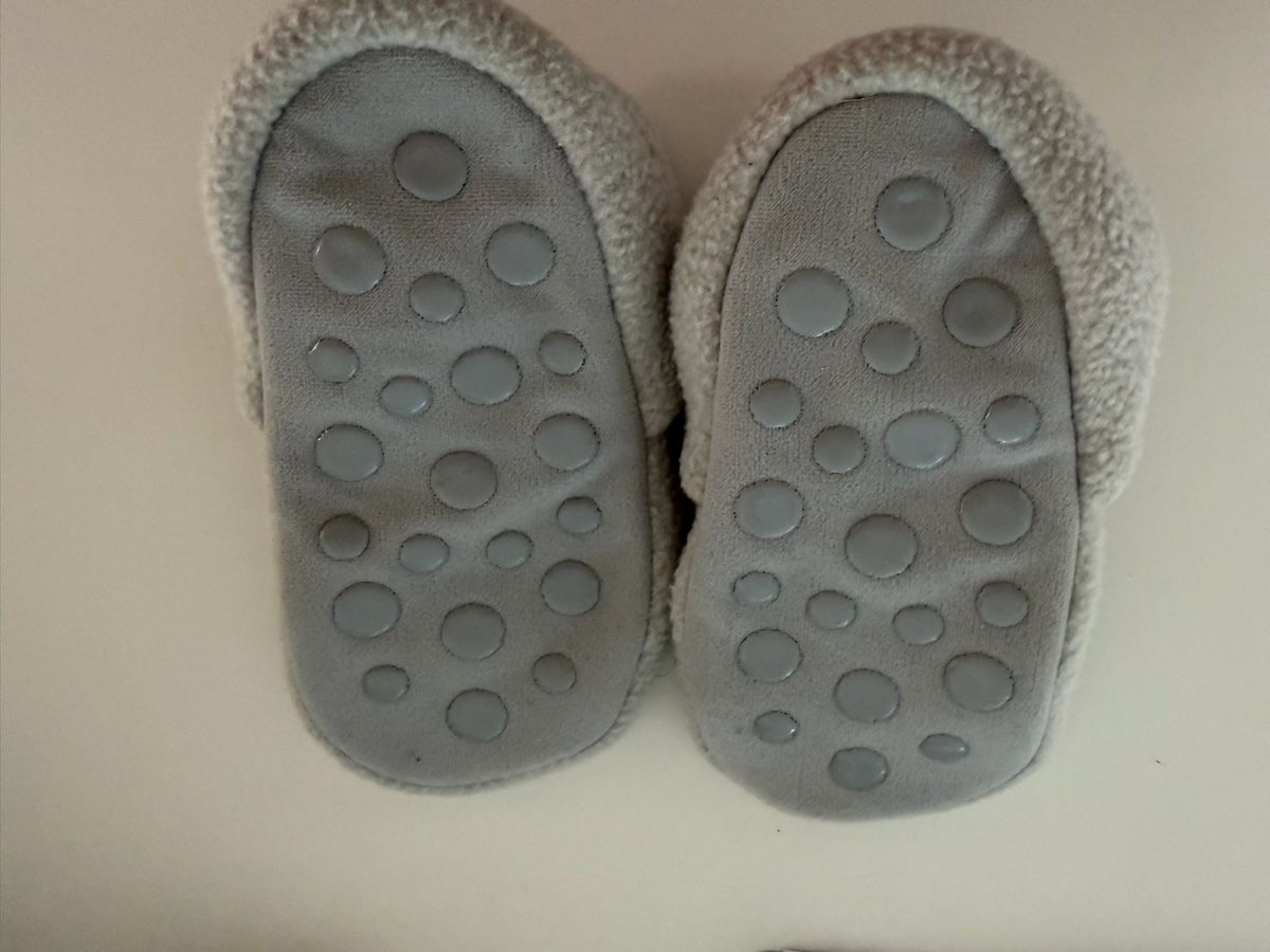 Scarpe per ragazzi: Kings & Rebels Babyschuhe Grösse 24 Monate – Usato da Würenlos venduto da LadyLindaVelvetblue 1