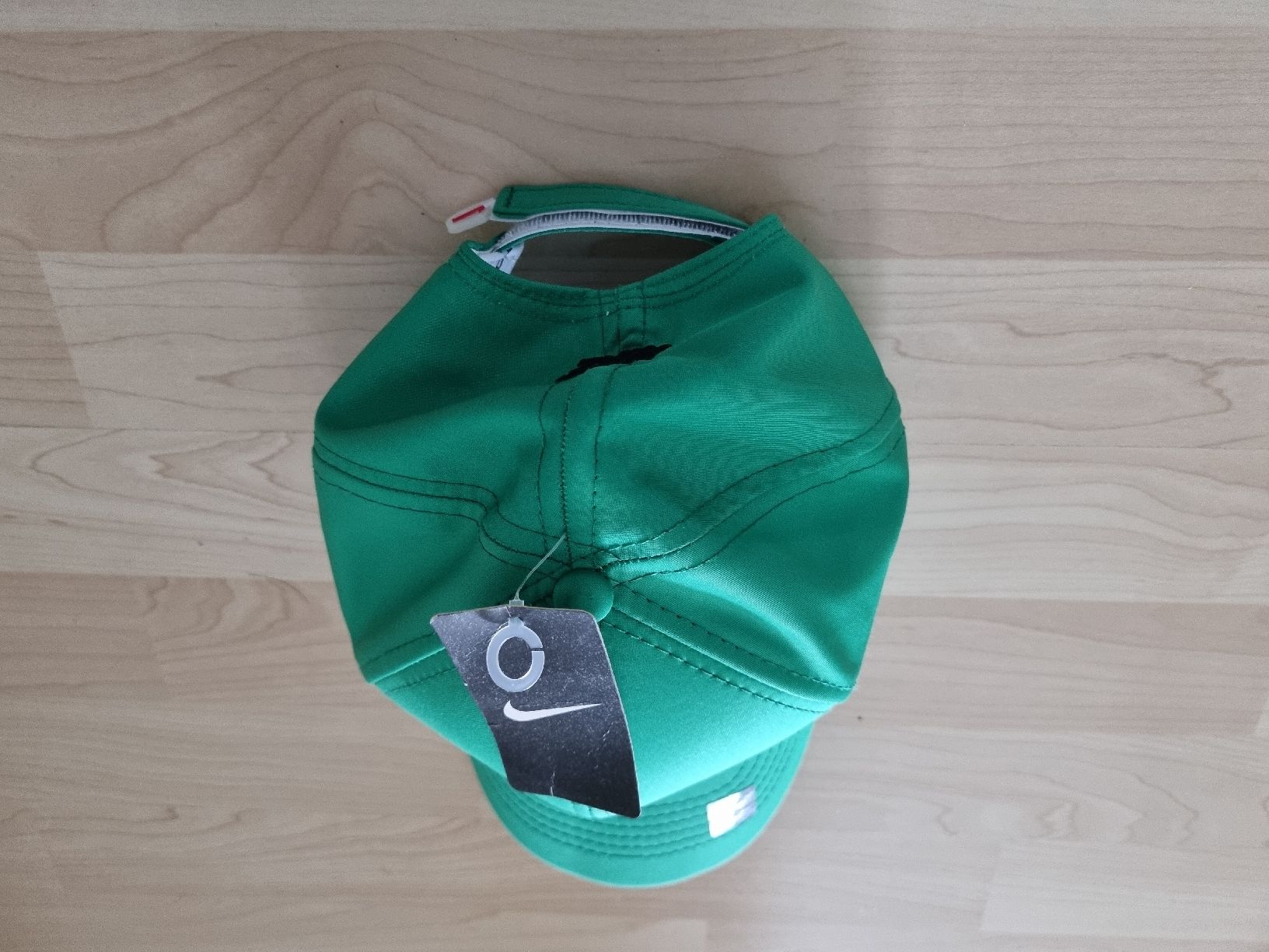 Nike Copricapi, berretti & cappellini: Nike Kappe grün – Nuovo e nell'imballaggio originale da Ostermundigen venduto da aydin014 1