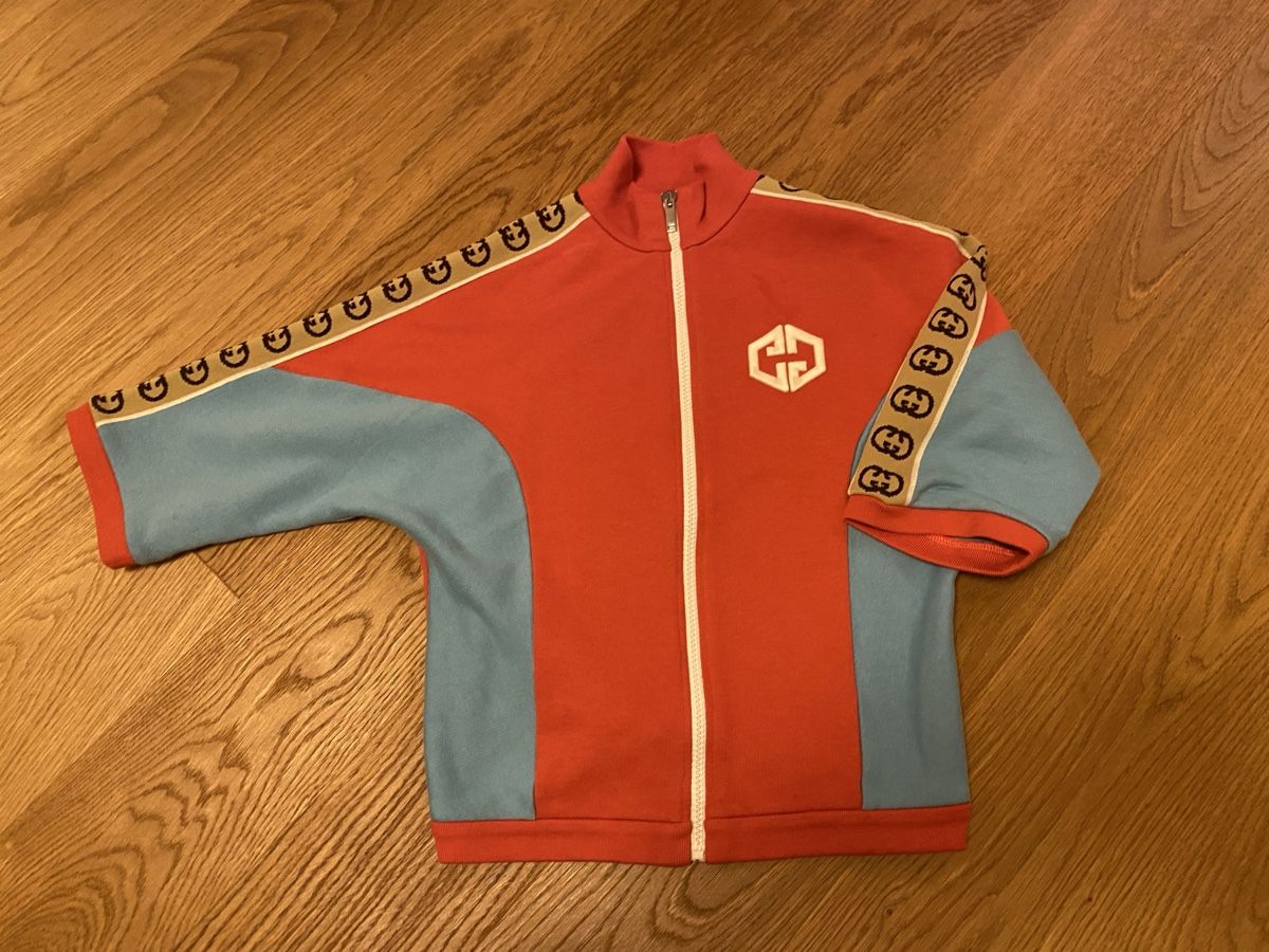 Gucci Giacche & Cappotti: Gucci Kinder Sweatjacke Gr. 110 – Usato da Genthod venduto da Tidus04