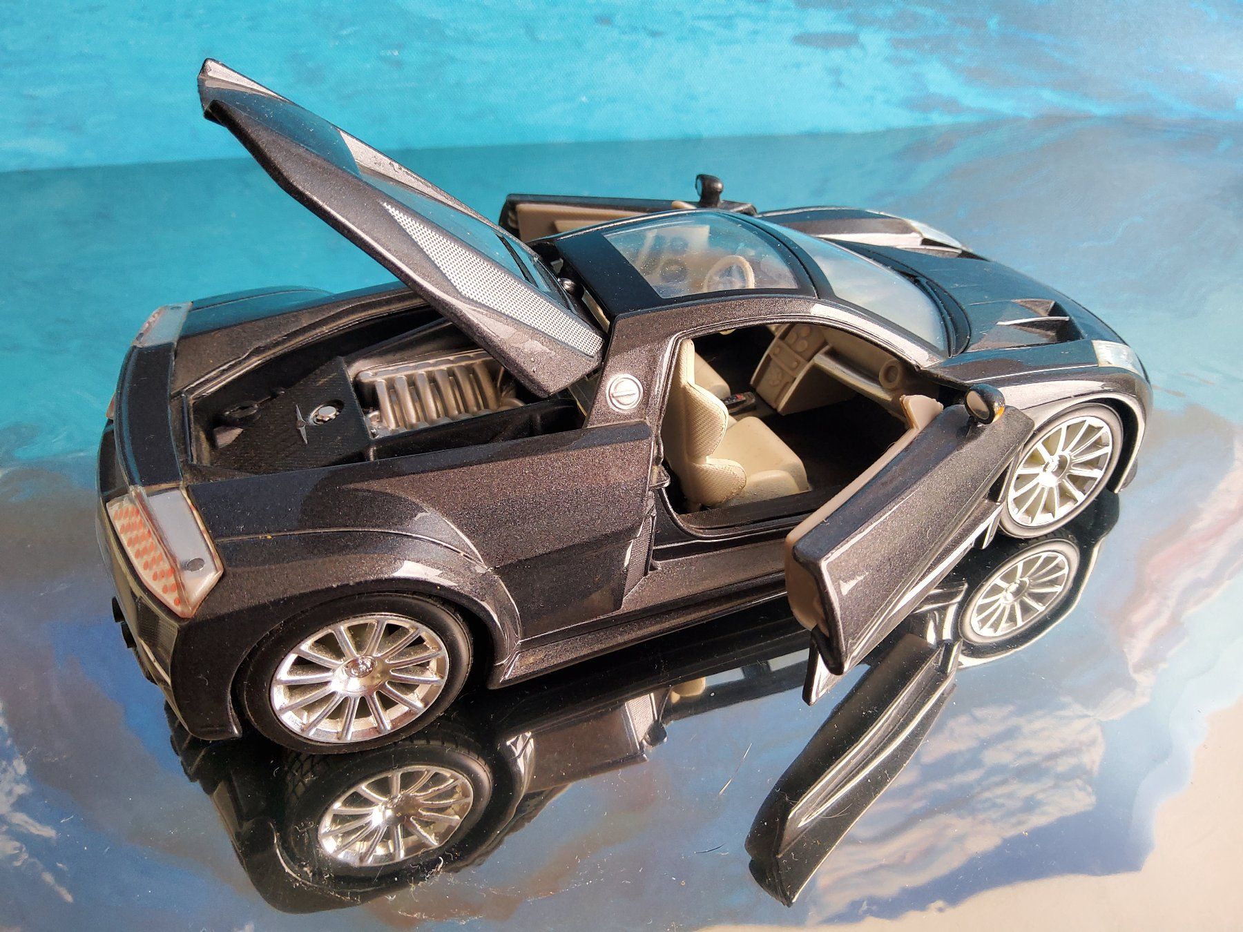 Chrysler Modellini d'auto: Chrysler ME Four Twelve 1/24 Maisto – Usato da Grüningen venduto da VENOM59 1