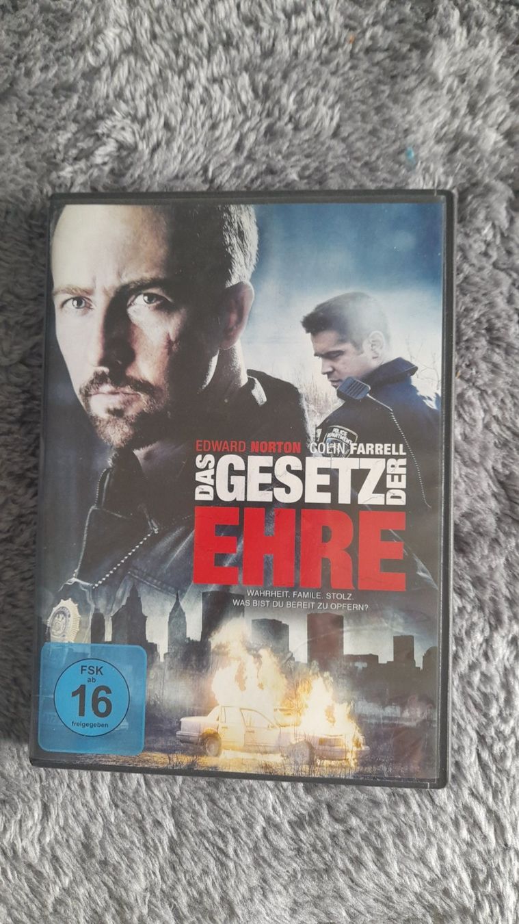 Tutti i DVDs: DAS GESETZ DER EHRE   DVD – Usato da Wetzikon ZH venduto da Ramones01