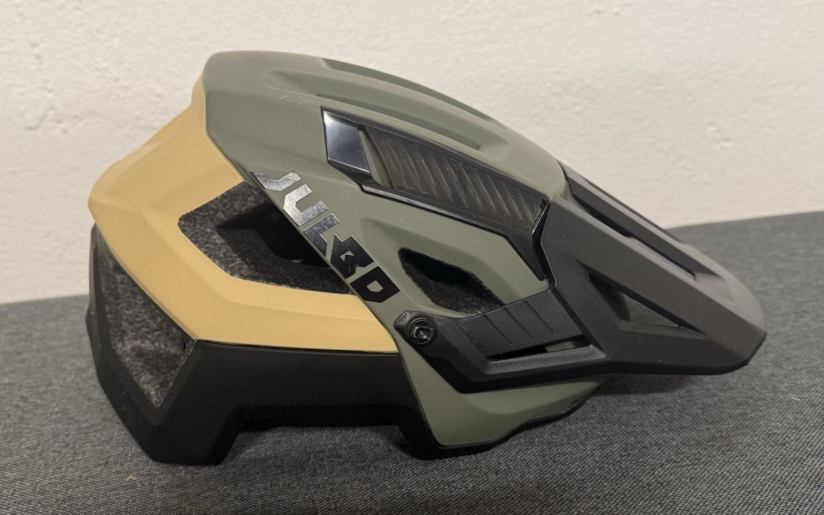 Caschi: Casque VTT Julbo Taille 56/59 cm Mips Vert Sable – Usato da Blonay venduto da ADO_79 1