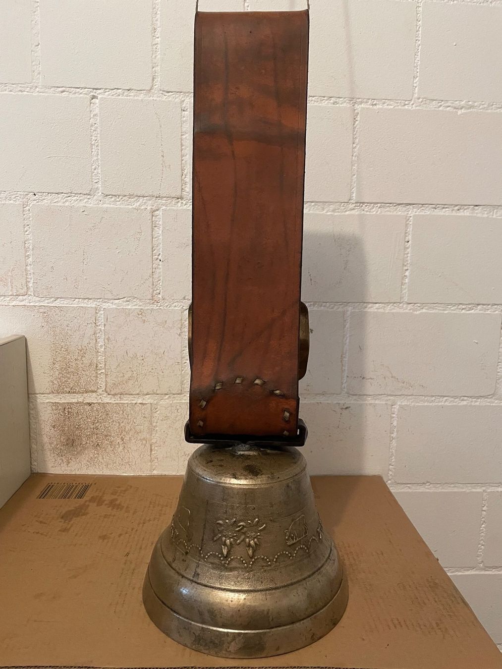 Campanacci mucche: Alte Peter Berger - Glocke 1961 ab 1.00 Fr. – Usato da Birrhard venduto da magisto52 4