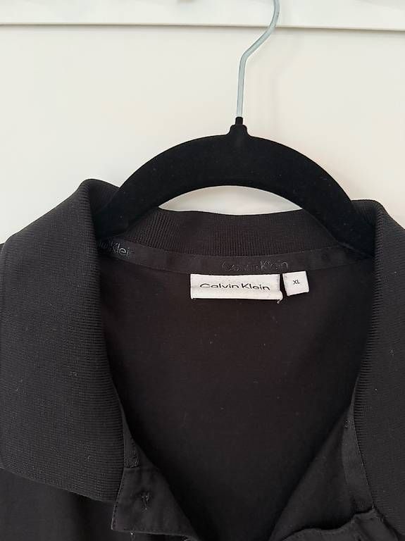 Polo-Shirts: Calvin Klein Polo (Gr. XL) – Gebraucht aus St. Gallen von edihida 2
