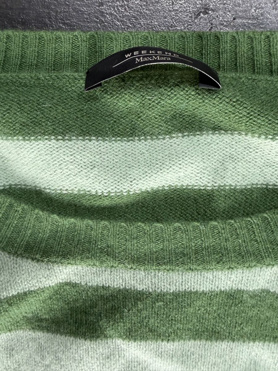 Max Mara Maglioni & Felpe: Max Mara Weekend Pullover, Grösse M, Grün gestreift – Usato da Chur venduto da simhofstr 2
