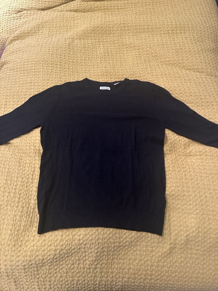 Maglioni & Felpe: Pull noir jack and jones – Usato da Genève venduto da nil_2bf2