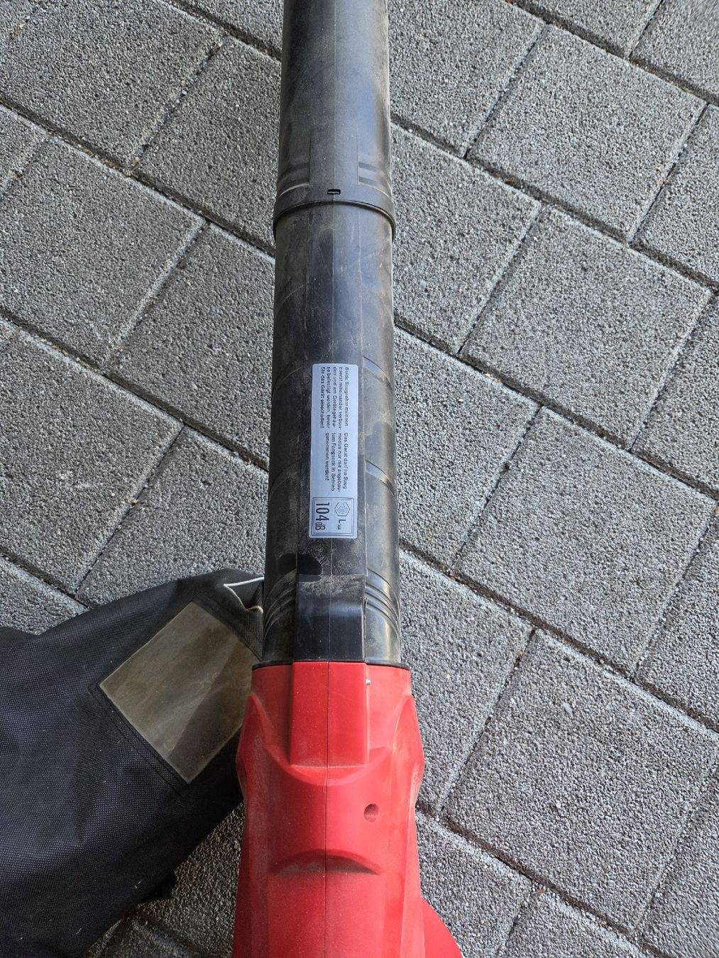 Einhell Soffiatori & Aspiratori per foglie: Laubbläser Einhell elektrisch mit Fangsack gebraucht – Usato da Madetswil venduto da imperialina 1