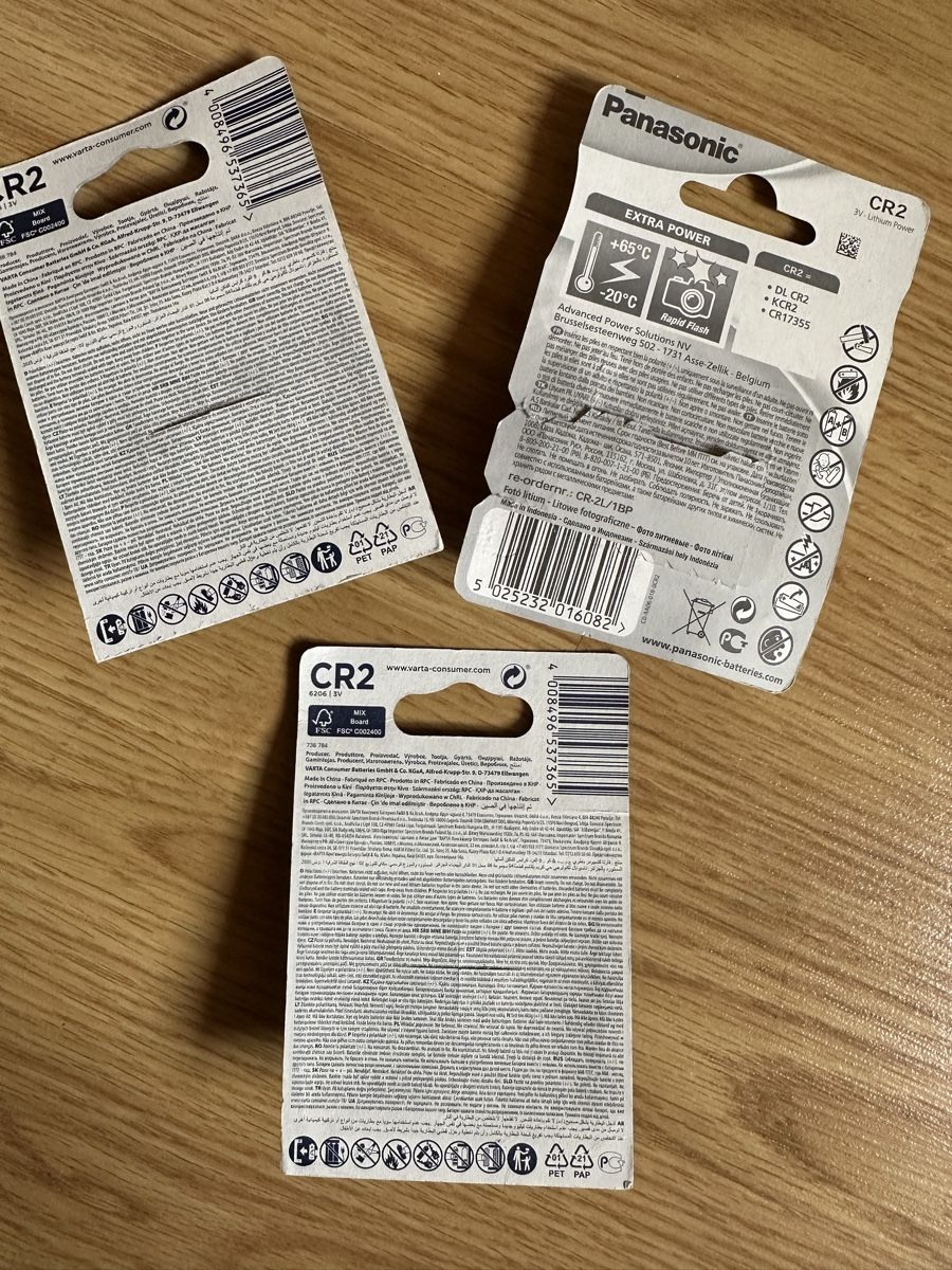 Varta Caricatori & Batterie: CR2 Batterien, Ablaufen 2031 – Usato da Münsingen venduto da Secondhand89 2
