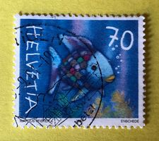 Nr.1027 GESTEMPELT Regenbogenfisch allein unterwegs 2001  ﻿