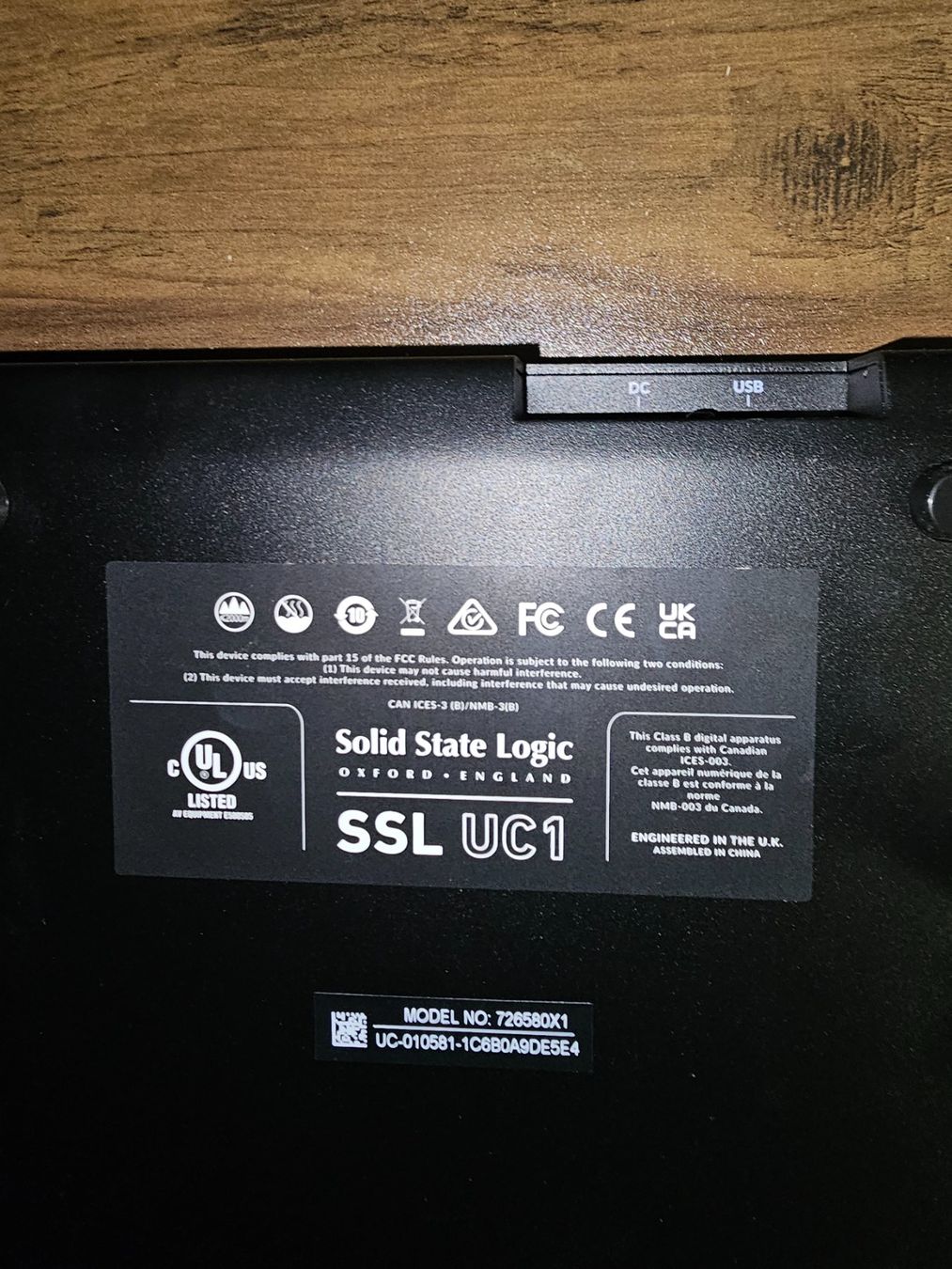 Solid State Logic Console di mixaggio: SSL UF1 + UC1 Studio-Controller Bundle inkl. iLok-Konto – Usato da Zuzwil SG venduto da Duke2275 2