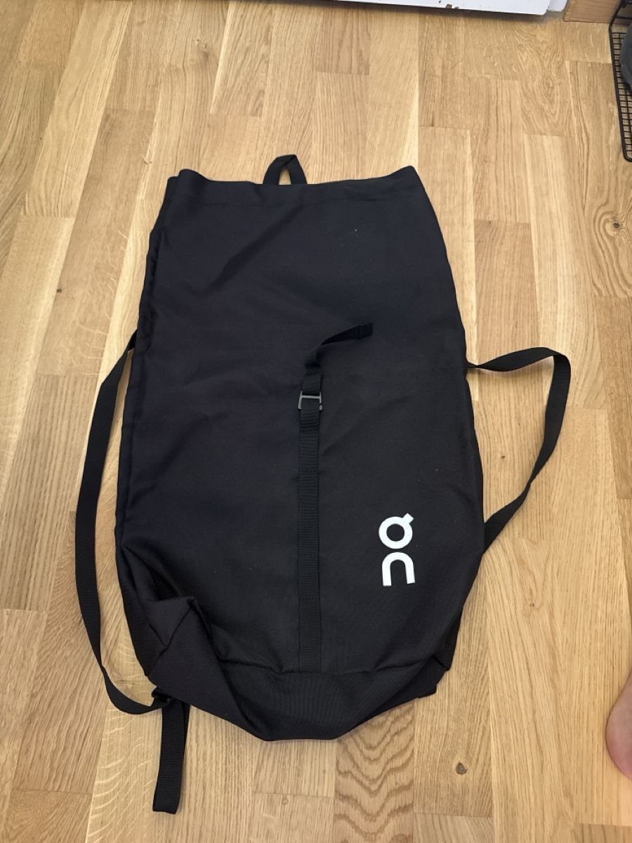 Rucksäcke: Rucksack On Schwarz Tasche  – Neu (gemäss Beschreibung) aus Bern von lea_rq9l