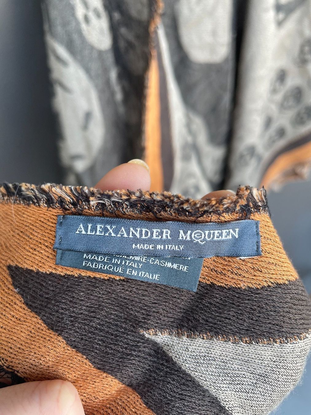 Alexander Mcqueen Foulard & Sciarpe: 100% original Alexander McQueen scarf – Usato da Zug venduto da dim_np7l 2
