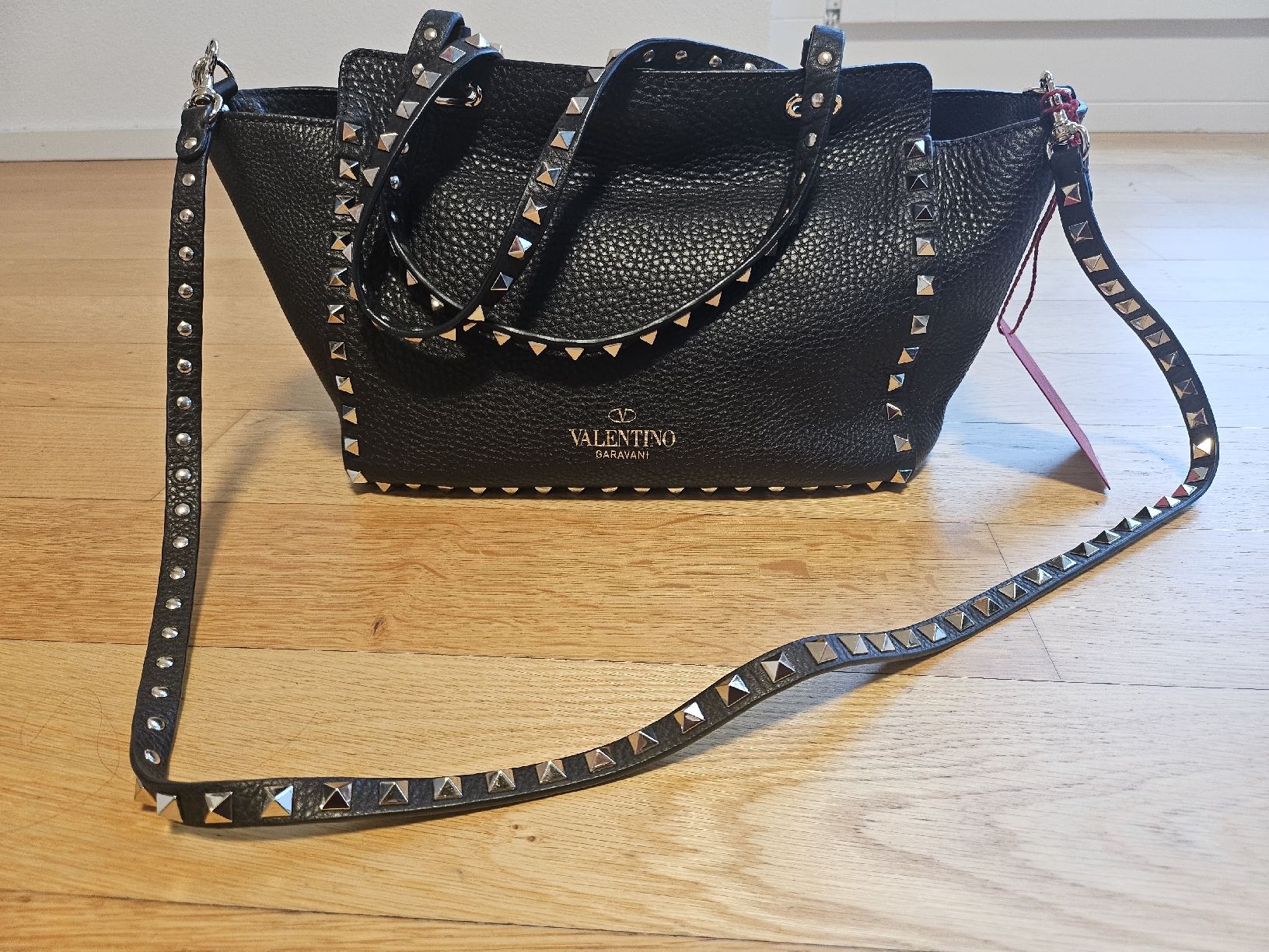 Valentino Borse da donna: Stunning Valentino bag chocolate brown – Nuovo e nell'imballaggio originale da Männedorf venduto da eli_y5vn 6