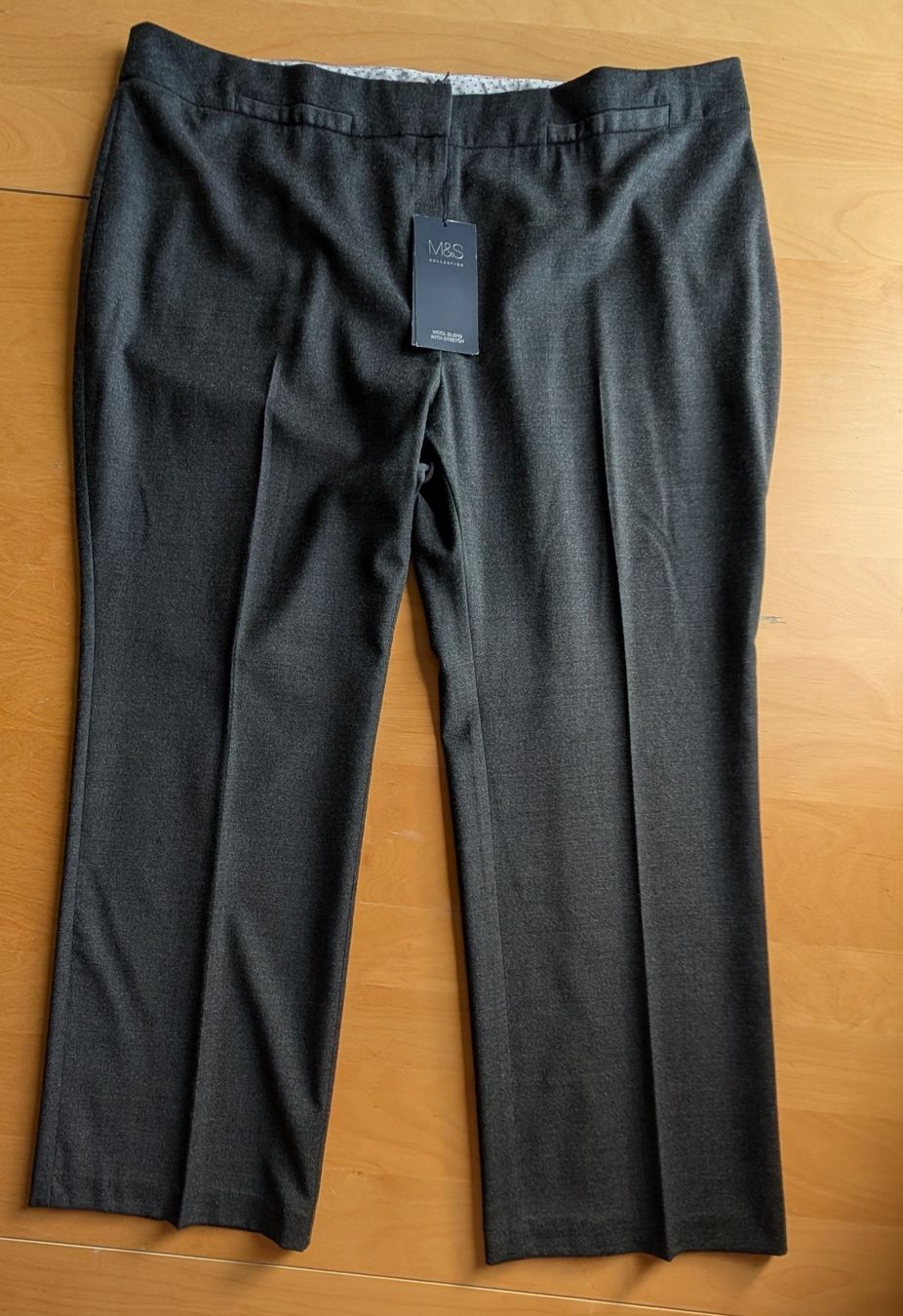 Hosen: Mark's & Spencer Hose Gr. 46 – Neu und originalverpackt aus Thalwil von kat_d85f