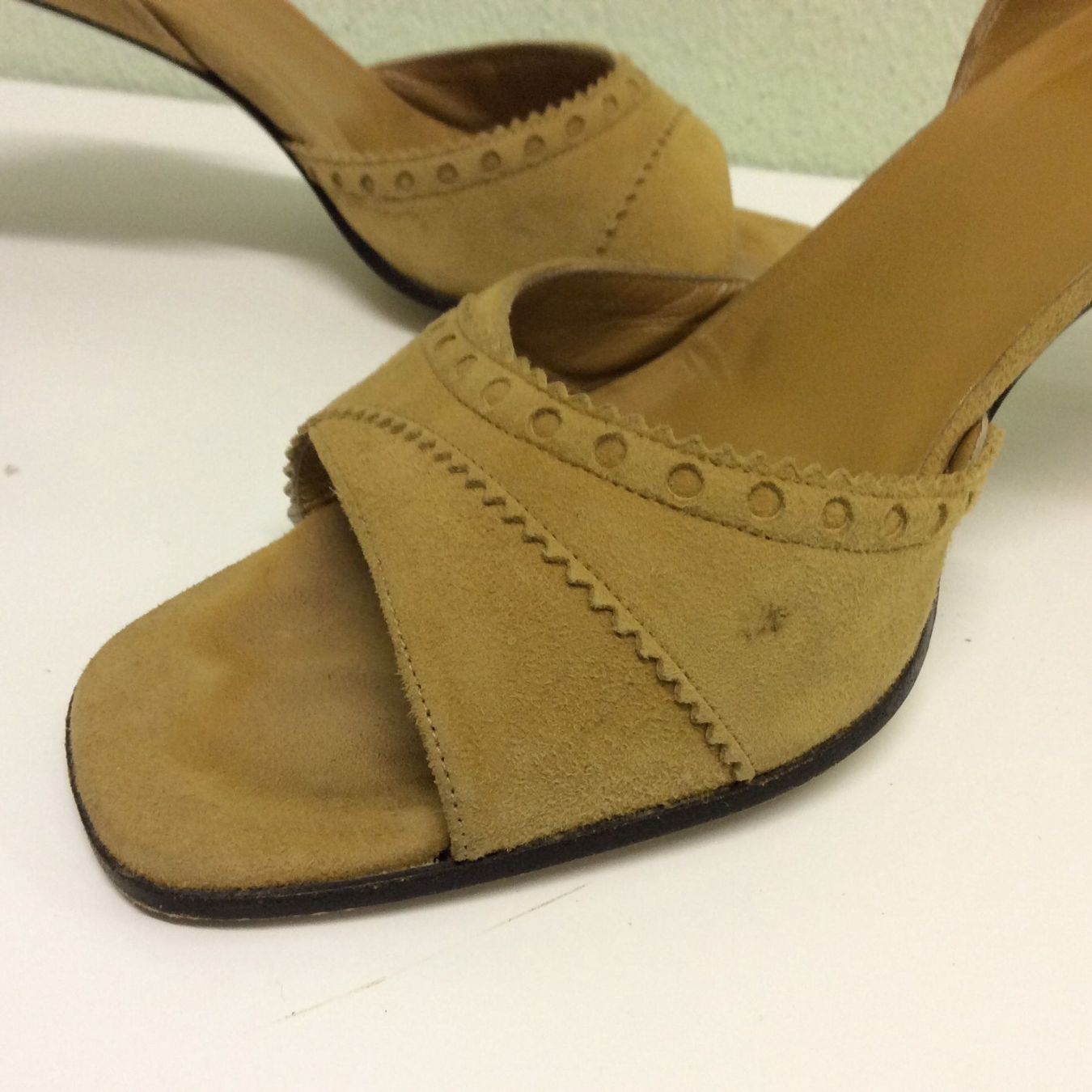 Gucci Scarpe da donna: Gucci open-toe suede sandals – Usato da Zürich venduto da LoveFashion76 8
