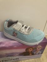 Neue Frozen Sneaker (26) statt 39.90