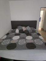 Bett mit Bettkasten und Kopfteil 180x200cm guter Zustand