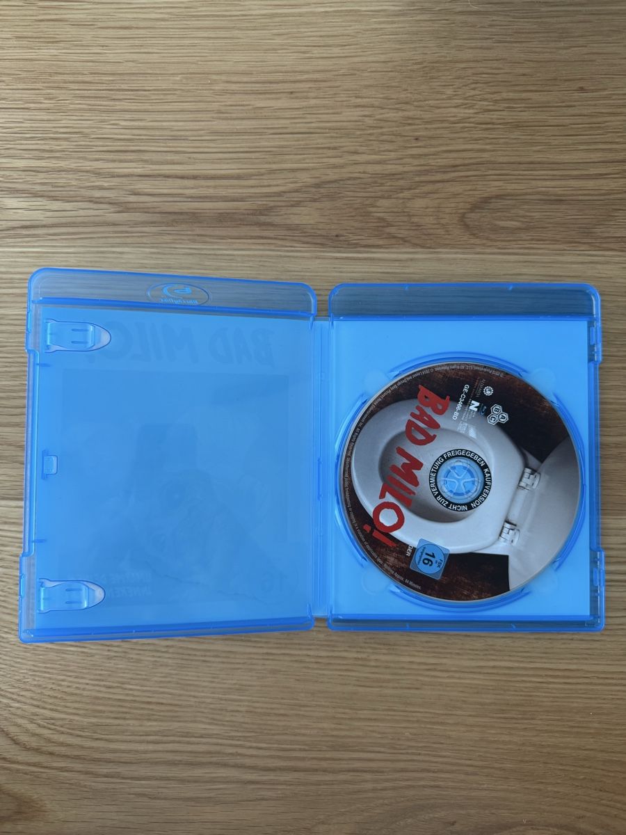 Tutti i DVDs: Blu-ray Horror Komödie: Bad Milo! – Usato da Diepoldsau venduto da bithappens 1