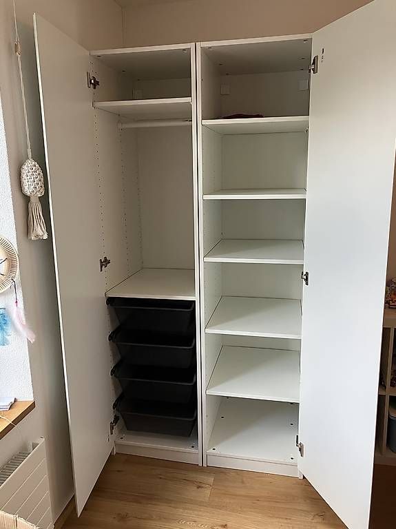 Armadi: PAX Ikea Kleiderschrank  – Usato da Beinwil am See venduto da Lajess87