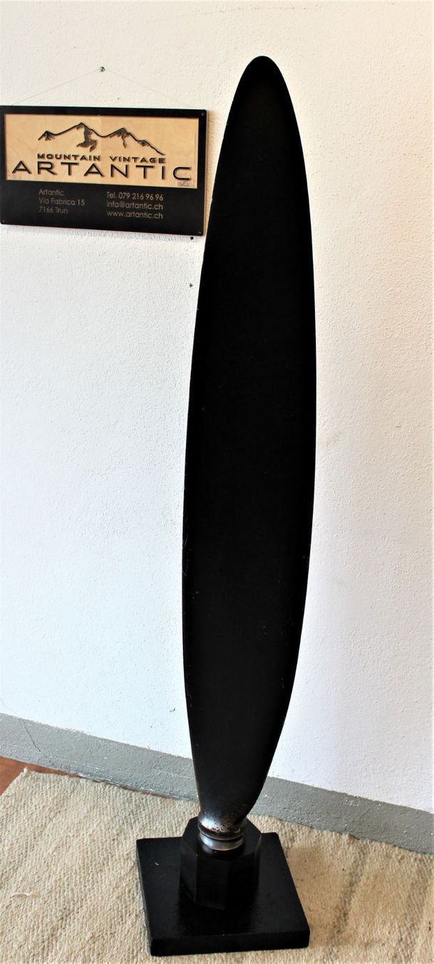 Tutte le decorazioni: Propeller, Flugzeugpropeller. Metall auf Sockel. – Usato da Trun venduto da artantic 2