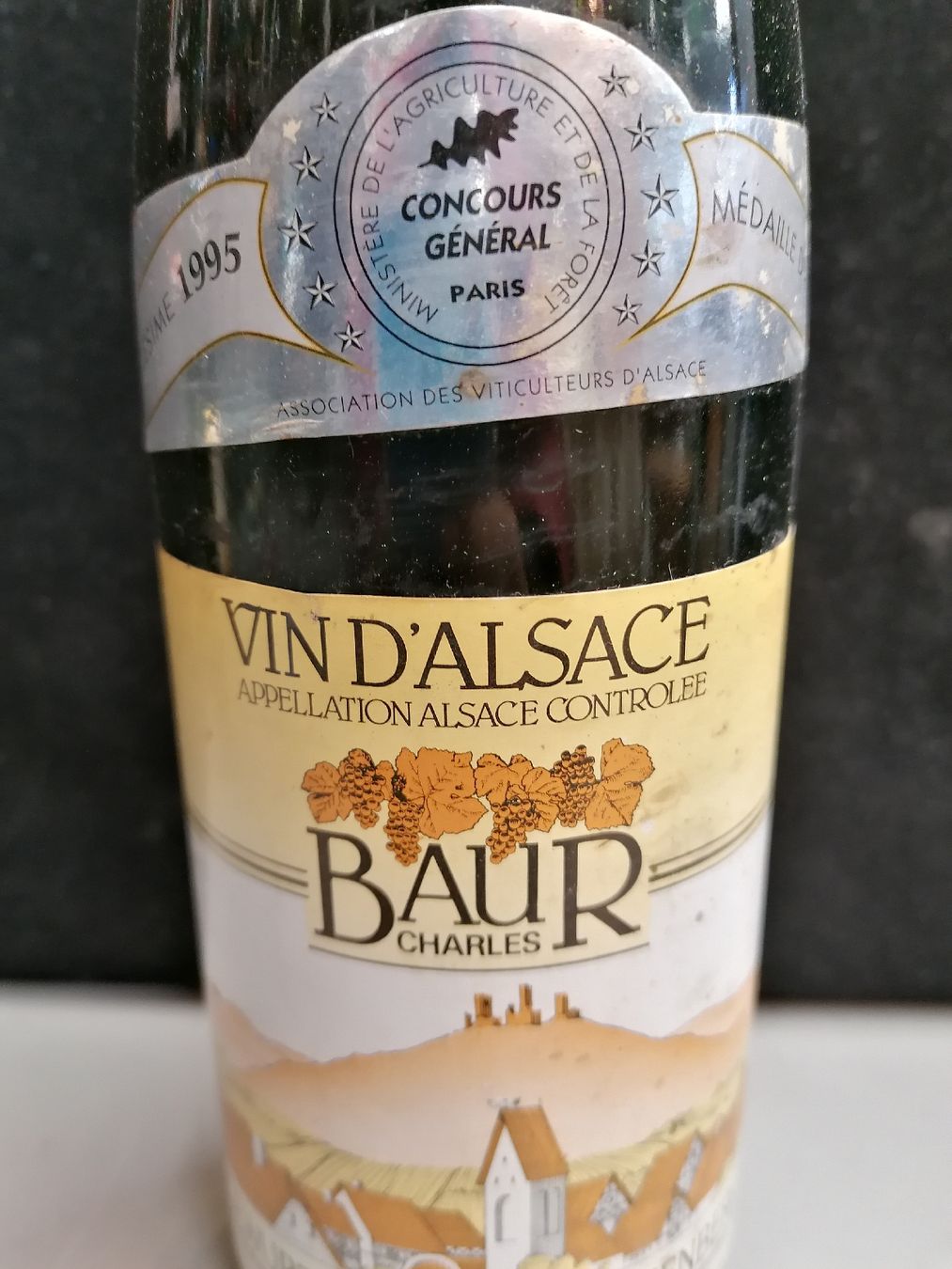 Wein: VIN D'ALSACE BAUR CHARLES 1995 – Neu (gemäss Beschreibung) aus Genève von Leboucheoreilles 3