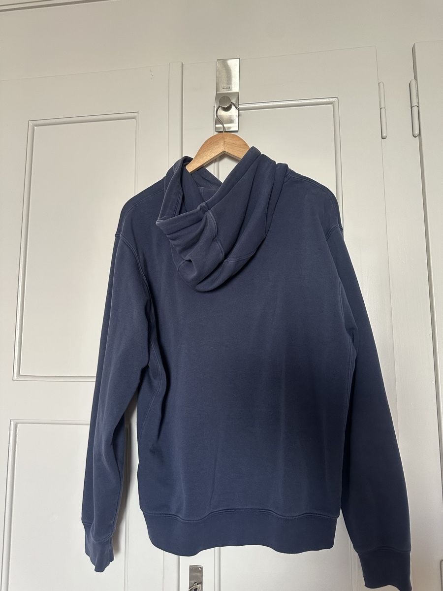 Nike Pullover & Sweatshirts: Nike Kapuzenpullover dunkelblau Grösse M gebraucht – Gebraucht aus Bern von tradeforpeace 1