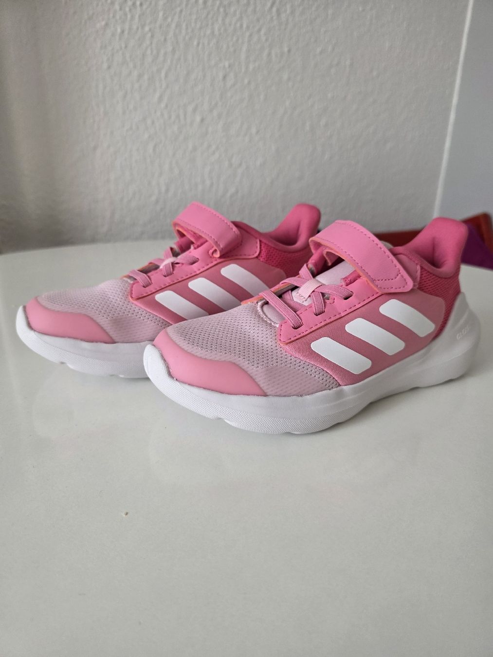 Scarpe per ragazze: Adidas Turnschuhe – Nuovo (secondo la descrizione) da Suhr venduto da MrvicaAG 1