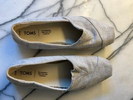 TOMS Schuhe hellgrau Grösse 39 gebraucht