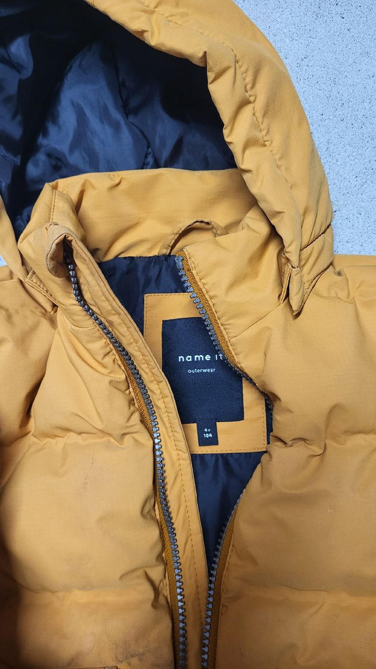 Vestes: Winterjacke Grösse 104 – D'occasion à Winterthur par kel_qhz6 1