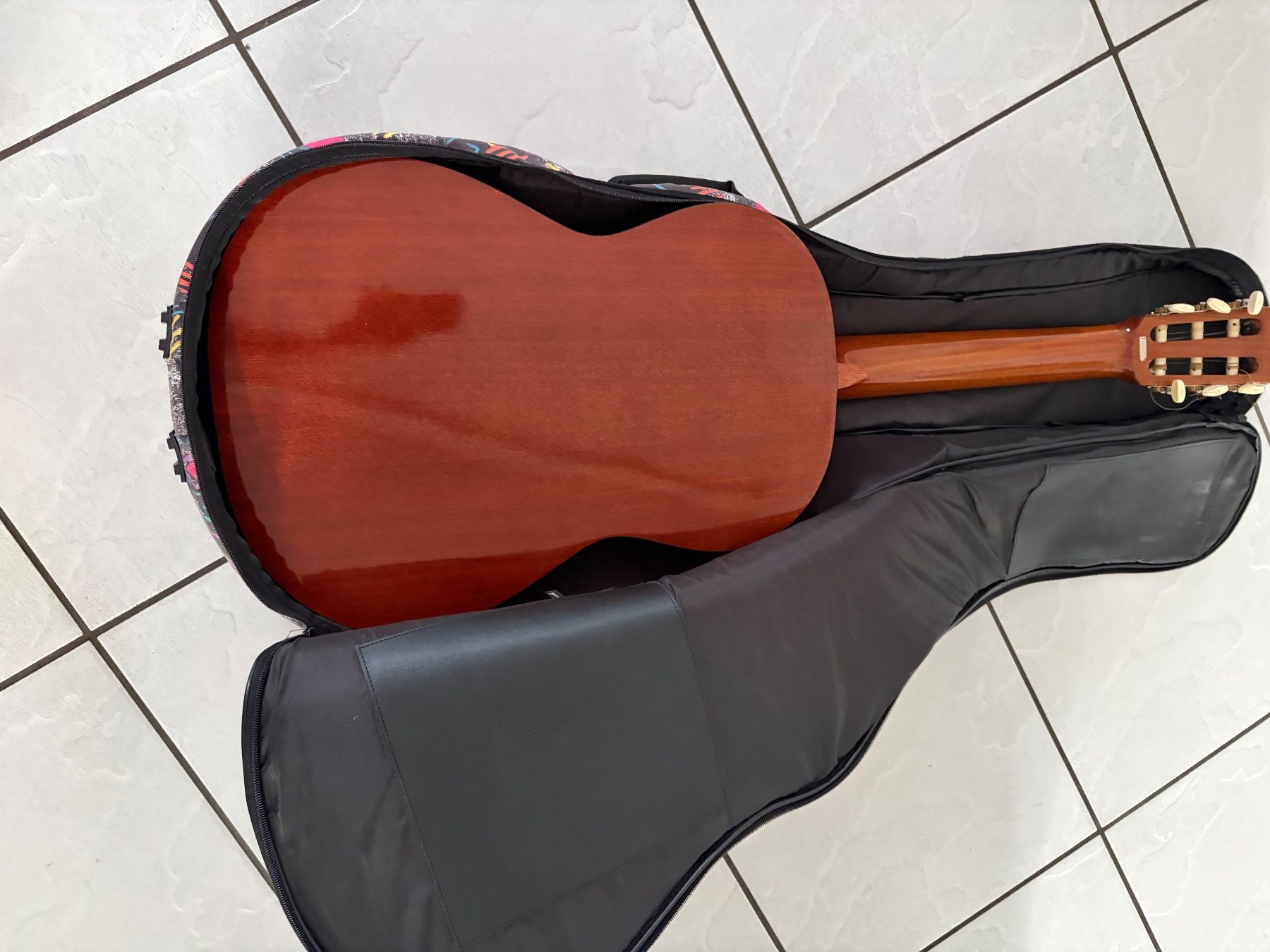 Strumenti musicali: Akustikgitarre inkl. Tasche – Usato da Goldach venduto da DaniA10 1