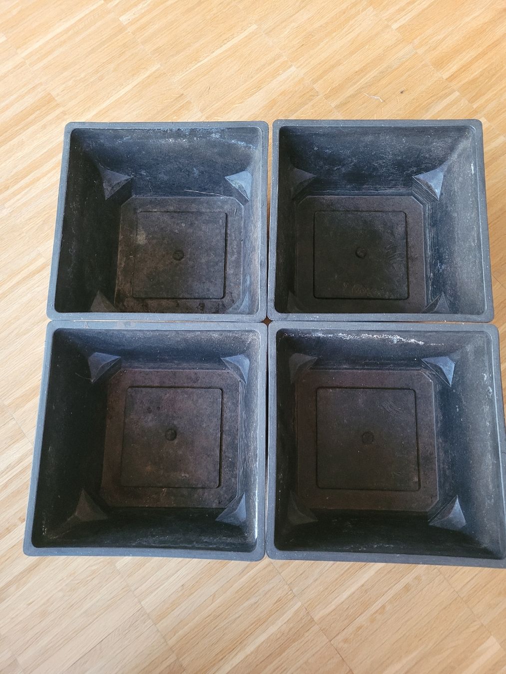 Pots de fleurs: 4 x Blumentöpfe, ECOPOTS Berlin Square, 6L – D'occasion à Uster par 13smiley13 3