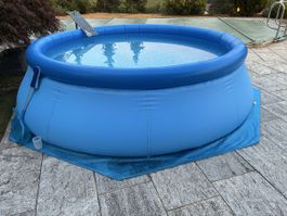 Intex Pool
