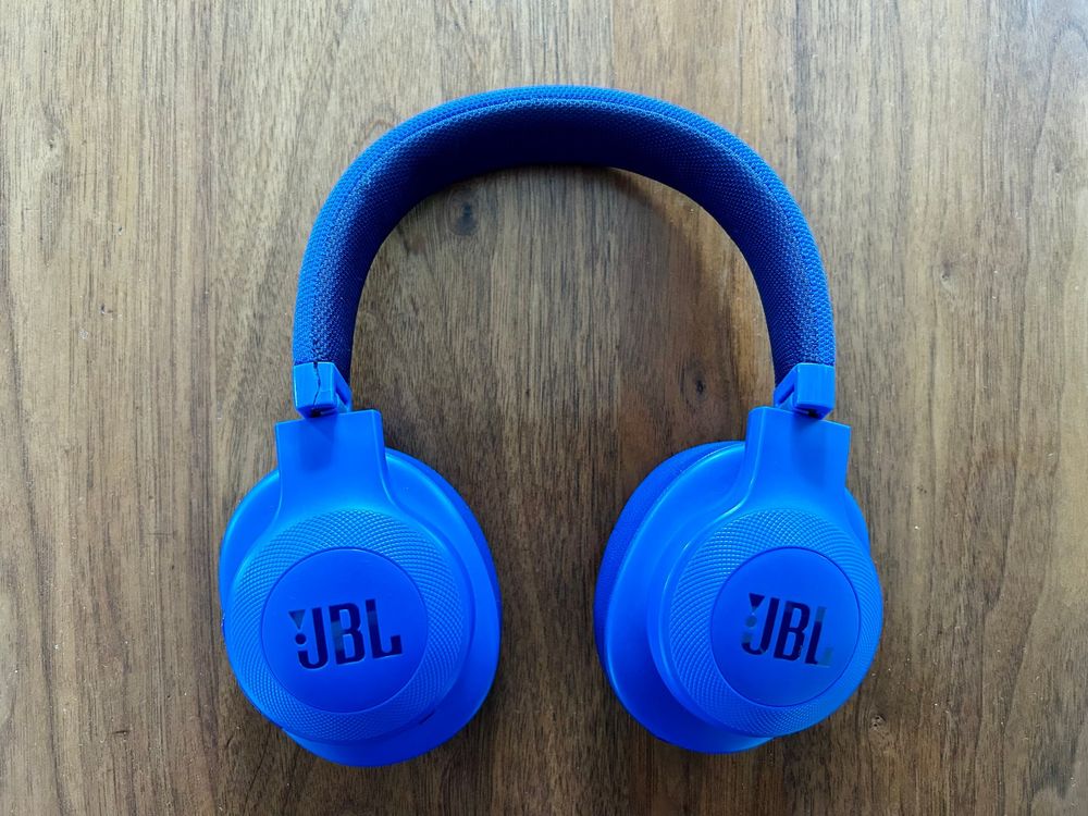 JBL Kopfhörer: JBL / Kopfhörer (E55BT) -blau – Gebraucht aus Schwerzenbach von Mankai 1