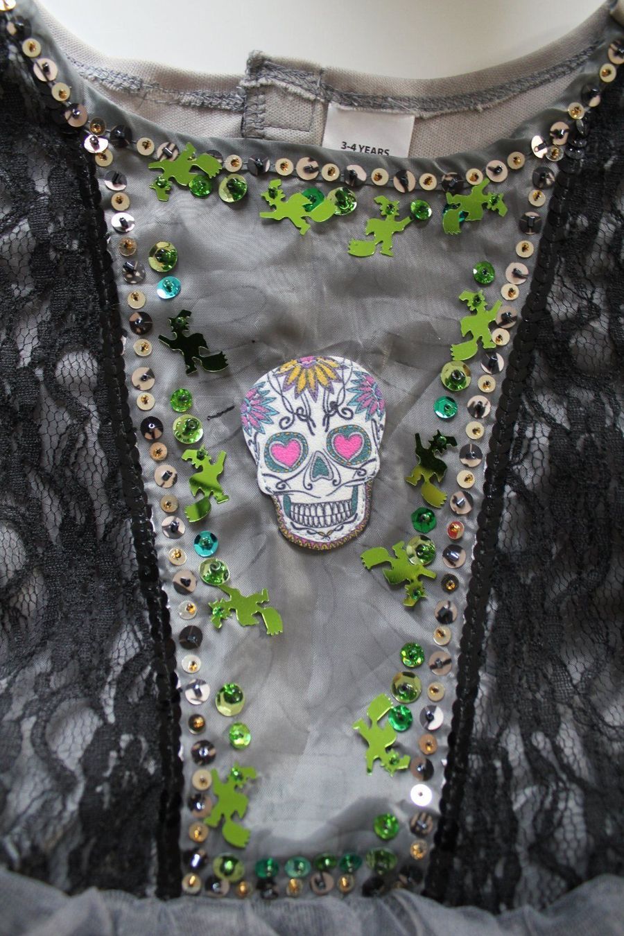 Kostüme: Costume Sorcière / Hexe t. 3 - 4 ans – Gebraucht aus Peseux von CoolShoping 5