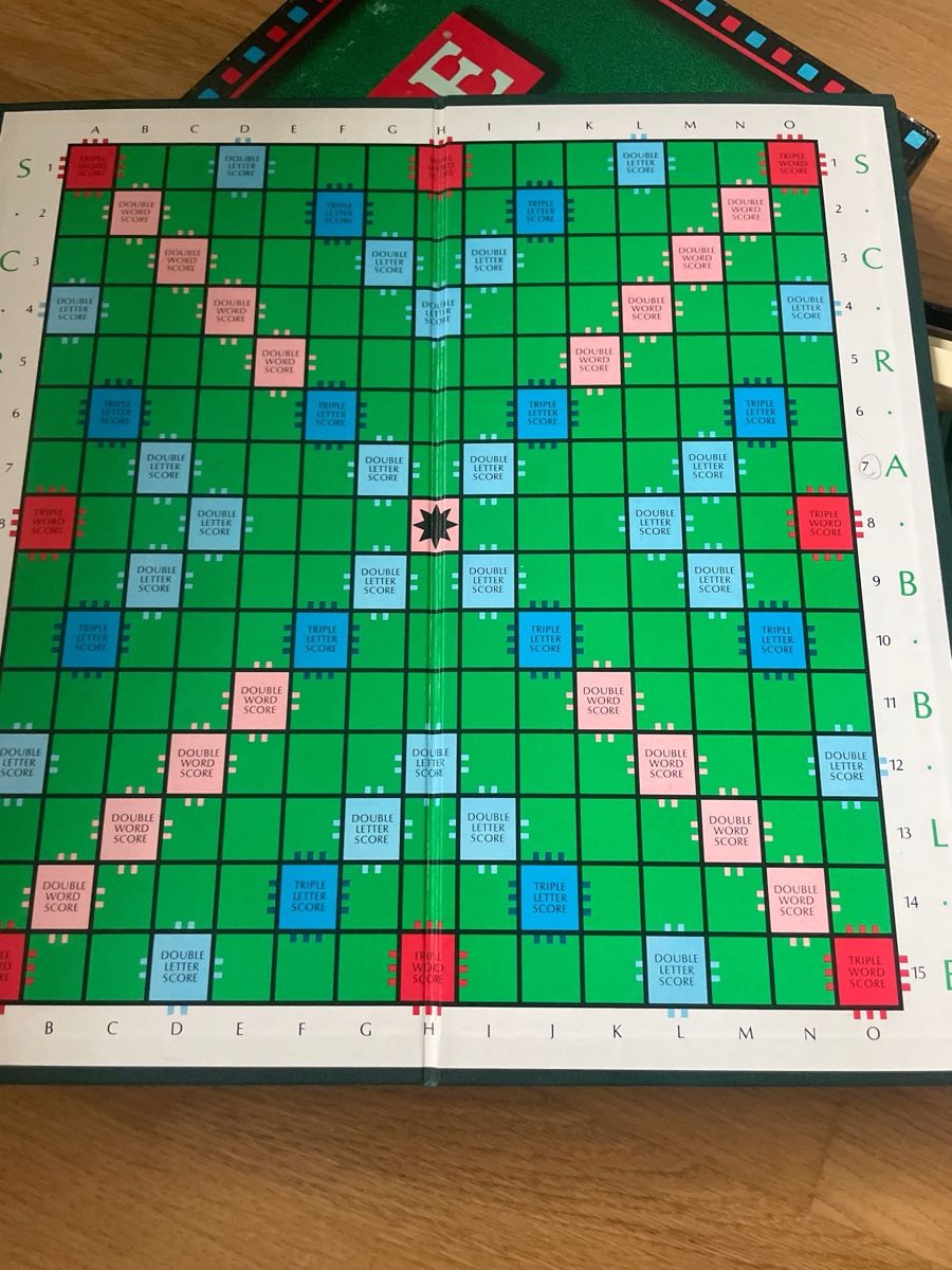 Jeux: Scrabble – D'occasion à Zürich par nie_6ls5 2