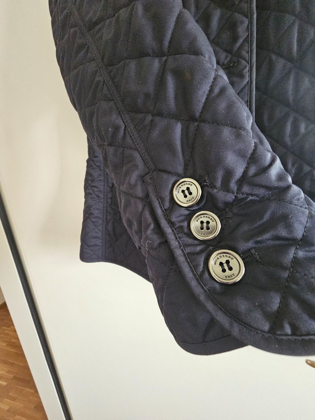 Jacken: Damen Steppjacke Burberry – Gebraucht aus Zürich von Luxury79 4
