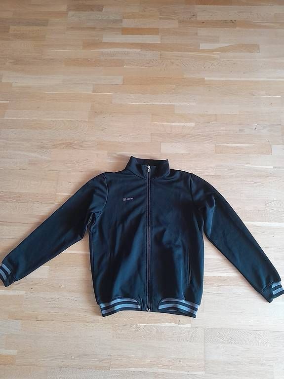 Jako Vestes: Jako Sportjacke – Neuf (Voir description) à Chur par pat_6y5t 1