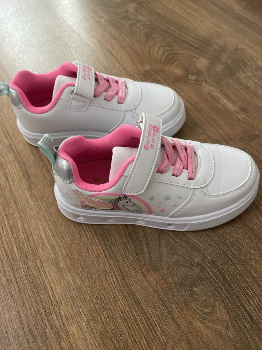 Chaussures filles: Baskets licorne neufs – Neuf avec emballage d'origine à MARLY par AISLEE