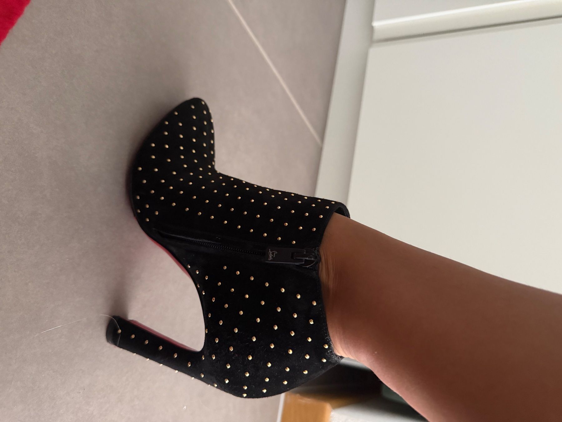 Christian Louboutin Scarpe da donna: Louboutin stivaletto – Usato da Gentilino venduto da shoes_jvs6 3