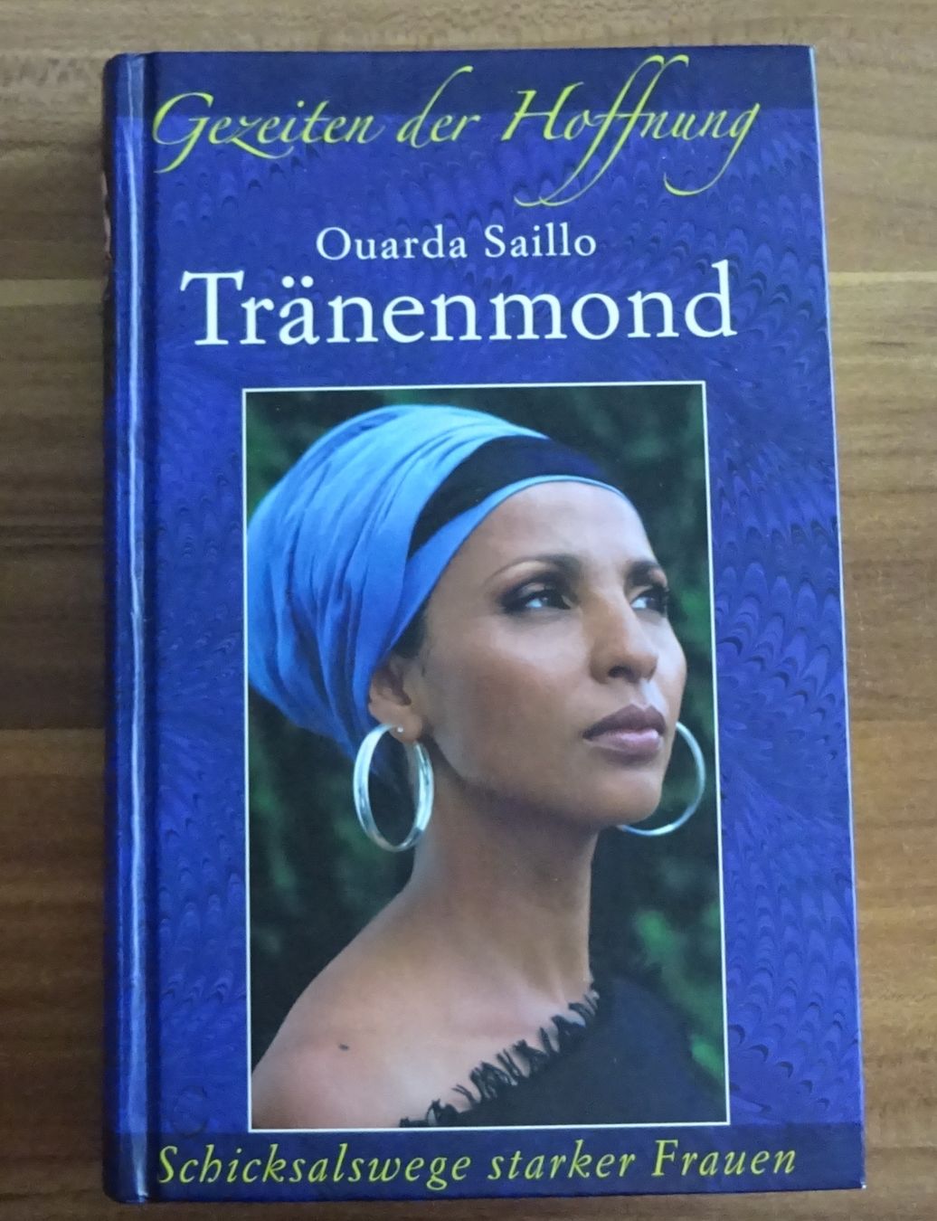 Bücher: Tränenmond von Ouarda Saillo – Gebraucht aus Wagenhausen von M.Sieg