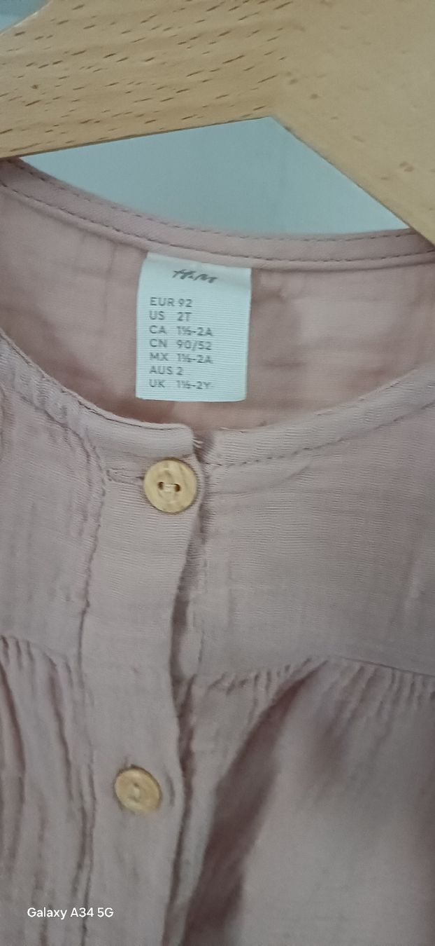 H&M Vestiti & Gonne: Mädchen Oberteil rosa Grösse 92  – Nuovo (secondo la descrizione) da Riniken venduto da Lessy- 1