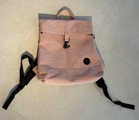 Pinker Rucksack - Ideal für den Sommer - Neuwertig!