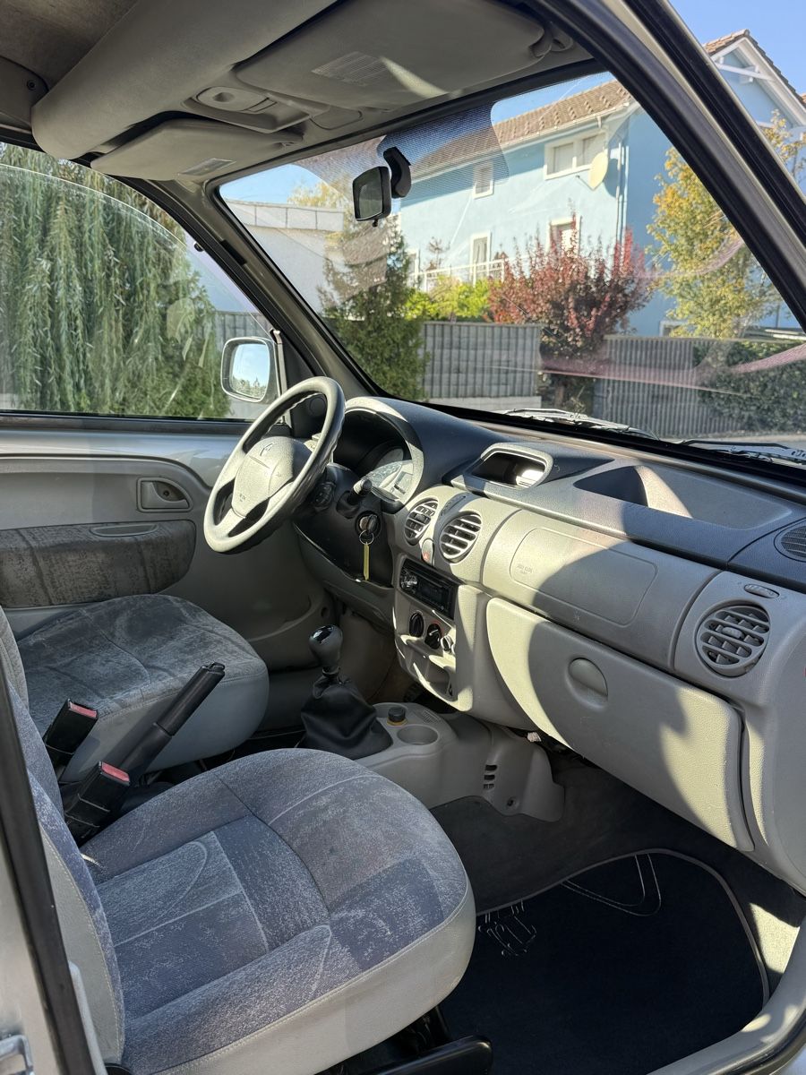 Renault Automobili: Renault Kangoo 4x4 – Usato da Romanshorn venduto da Allen0810 4